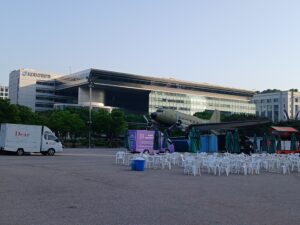 산업은행 스타일러 갑질 논란, 일탈인가 전무이사 인선 저지 함정 인가